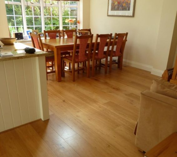 'Supreme' 190mm x 21mm Engineered Oak