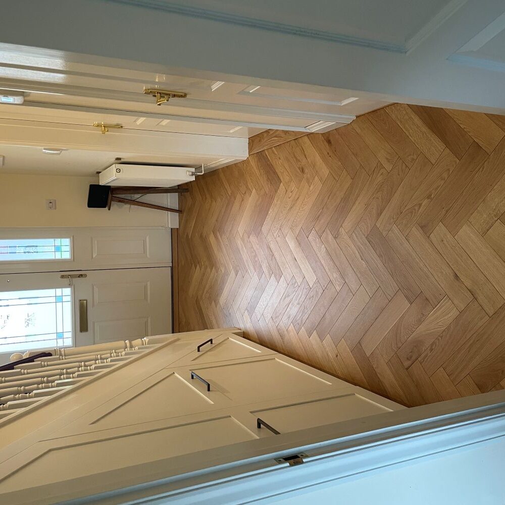 ‘Reverie’ 90mm x 18/4mm Untreated Herringbone Engineered Oak, image 2 of 6