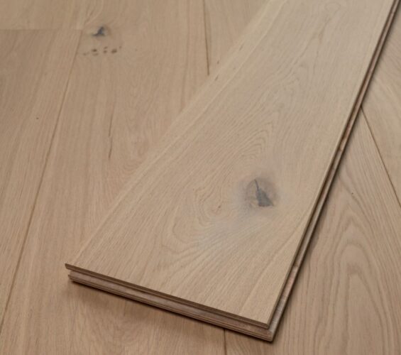 'Serenity' Invisible Matt Lacquered 190mm x 20mm Engineered Oak Flooring
