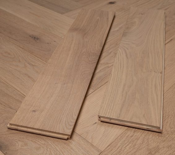 'Elysian' Invisible Matt Lacquered 125mmx 14/2mm Herringbone Engineered Oak